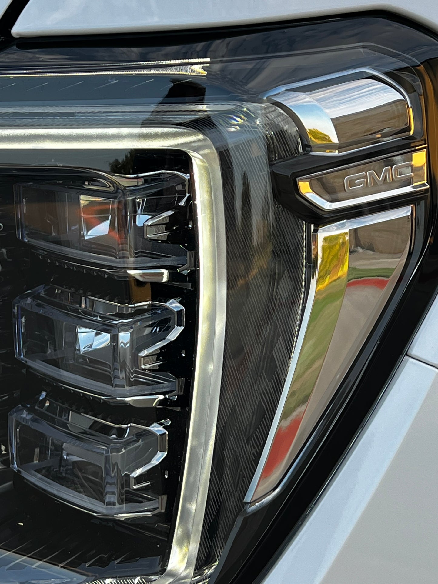 2024 GMC Yukon Denali - 6.L V8 Luxury SUV