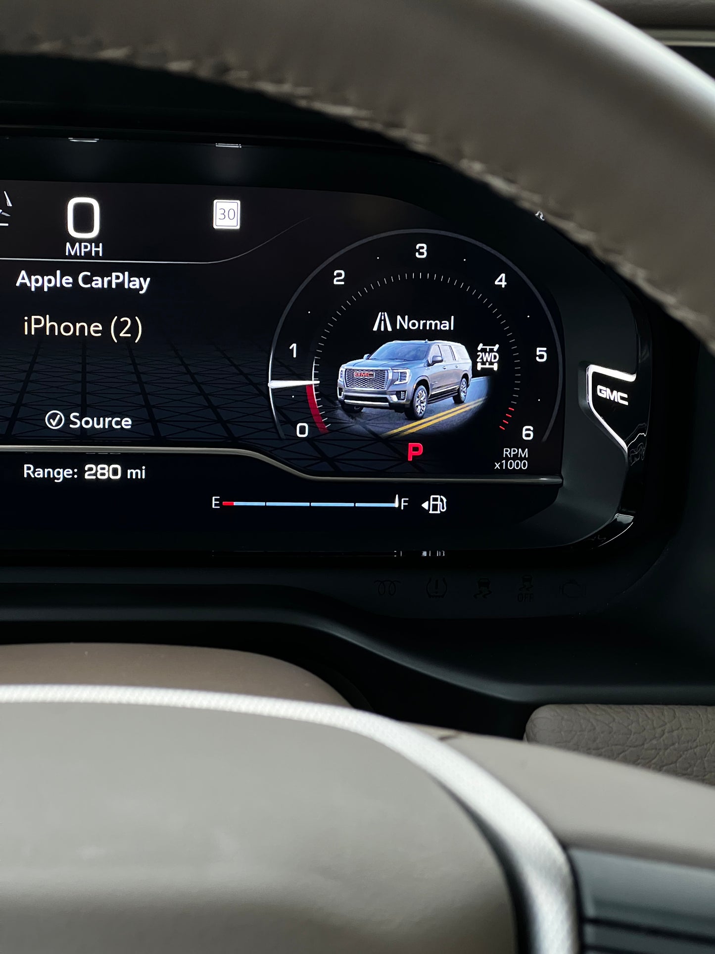 2024 GMC Yukon Denali - 6.L V8 Luxury SUV